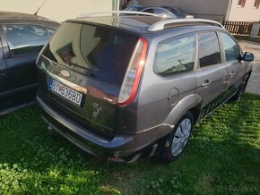 Ford focus  comby.  Na dieli - 5