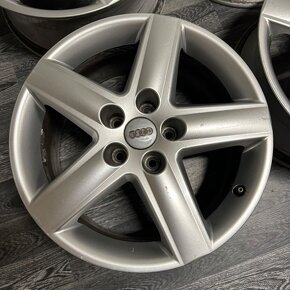 Alu AUDI 5x112 17” 4F0601025AF - 5