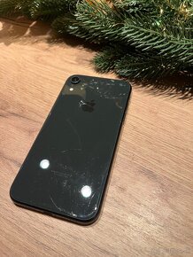 iPhone XR - 5