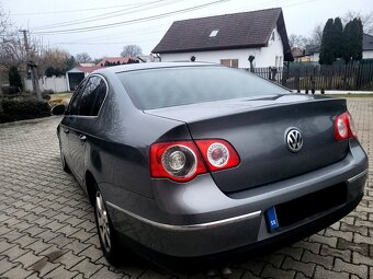 Volkswagen Passat B6 2.0 TDI Comfortline - 5