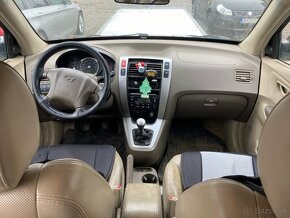 Hyundai Tucson CRDi 4x4 - 5