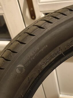 Michelin 205/55 R19 97V  letné - 5