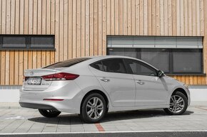 Hyundai Elantra 1.6 CRDi Style 2017 - 5