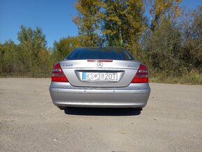 mercedes e 320 4matic avantgarde benzín - 5