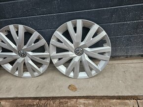 Puklice Volkswagen 16" - 5