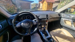 Subaru Outback 2.5 benzin + plyn 4x4 - 5