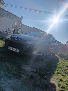 Predam peugot 407 1.6hdi - 5