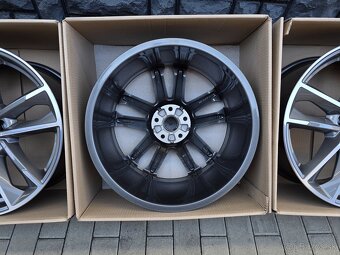 5x112 R19 Audi Q3 SQ3 Audisport Nepoužite - 5