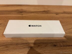 Predám Apple Watch SE 44 mm - úplne nové - 5