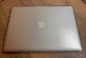 Macbook Pro 13" / i5 2,3 GHz / 8GB RAM / 256GB SSD / A1278 - 5