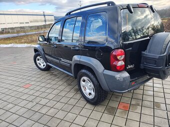 JEEP CHEROKEE 2.8 CRD SPORT - 5