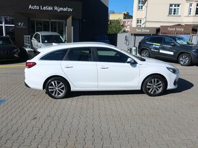 Hyundai i30 WG 1.6CRDi 85kW STYLE NAVI ČR 1MAJITEL DPH - 5