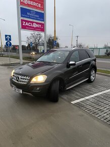 Mercedes Benz ML300 - 5