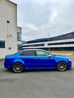 Audi RS4 B7 4.2 V8 manual - 5