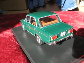 Lada 1500 - WhiteBox 1:24 - 5