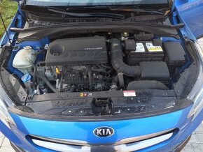 KIA Xceed 1.4 T-GDI AT7 Gold - 5