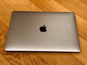 MacBook Pro 13", 2019, Intel 2,4 GHz, 16 GB RAM, 1 TB HDD - 5