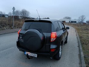 Toyota RAV4 2.2 100kw 2007 4x4 - 5