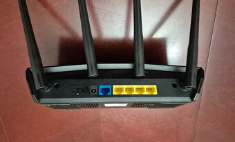 Predám WIFI 6 router ASUS RT-AX55 - 5