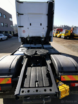 rodám tahač návěsů MERCEDES-BENZ ACTROS 1845 E6 kompresor - 5