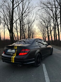 Mercedes C w204 320 - 5