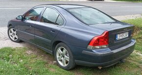 Ponukam na predaj Volvo s60 2.4 .125kw benzin plin - 5