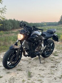 Yamaha mt 07 - 5