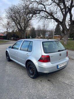 Golf IV - 5