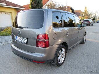 VW Touran - 5