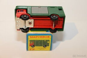 Matchbox RW Horse box - 5