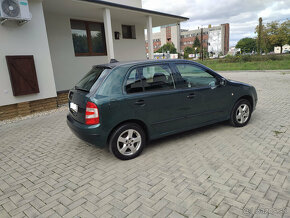 Škoda Fabia 1,2 12 v rok 7/2006 komfort - 5