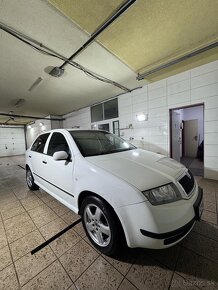 Škoda Fábia 1.4 MPi - 5