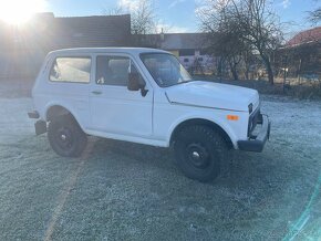 Lada Niva 1.6 4x4 - 5