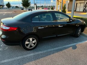 Renault Fluence 1,6 16V benzín 81kW - 2010 - 5