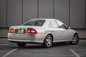 Lincoln LS V8 206kw - 1. majiteľ, 133tis km, TOP stav - 5