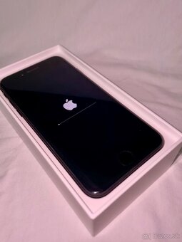 iPhone 7 32GB Black - 5