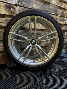 BMW M2, M3, M4 - zimní orig. ALU sada 5x120 R19 - 5