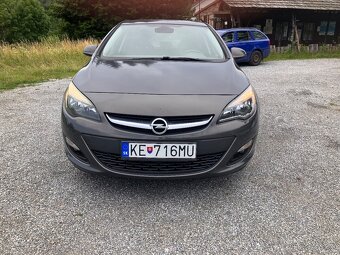 Opel astra 1.7 CDTI J 2013 - 5