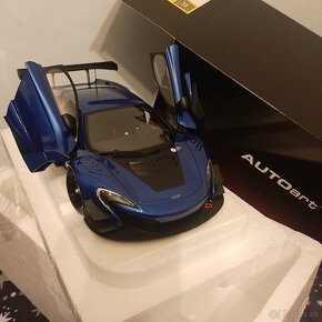 1:18 Autoart Civilne modely - 5