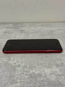 Apple IPhone SE(2020) 64GB RED, 100% zdravie, výborný stav - 5