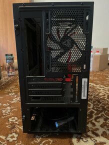 PC - case / skrina NZXT H400i Micro ATX - 5