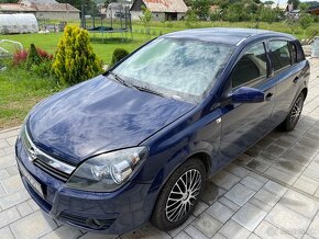 Opel Astra H 1.6 - 5