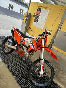 KTM EXC 300 TPI SIX DAYS 2020 - 5