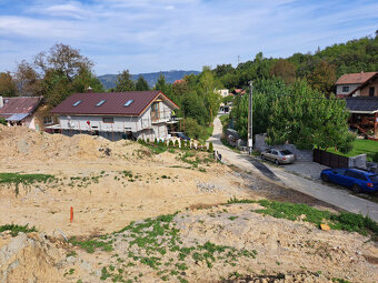 Na predaj: STAVEBNÝ POZEMOK v mestskej časti Žilina - 5