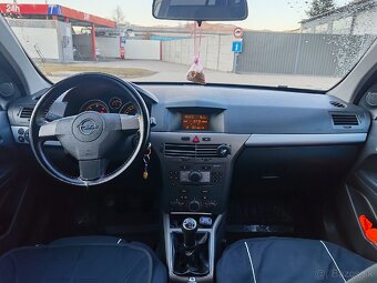 Opel Astra H - 5