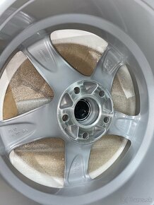 5x112 R17 7,5J ET28 Audi A4 , A5 , A6 NEPOUŽITÉ - 5