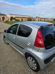 Peugeot 107 - 5