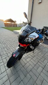 Aprilia Tuono 1000 R Factory - 5