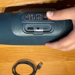 JBL Charge 4 - 5