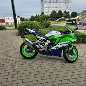 Kawasaki ZX-4RR výročná edícia - 5